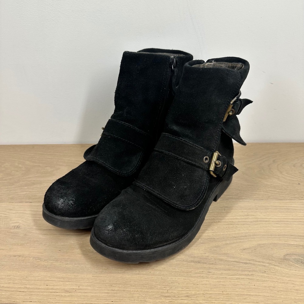 Nine West Boots Womens 9.5 Black Suede Ankle Biker Moto Buckle Lug Sole